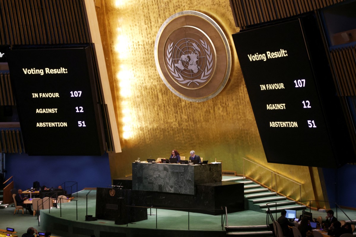 UN General Assembly backs Ukraine peace resolution